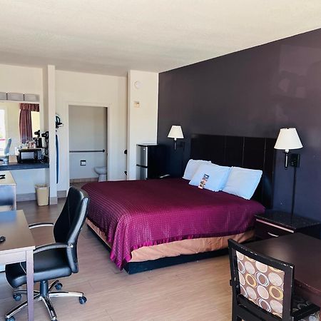 Lone Star Inn And Suites Victoria Extérieur photo