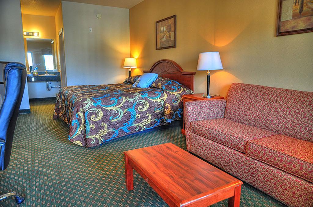 Lone Star Inn And Suites Victoria Extérieur photo