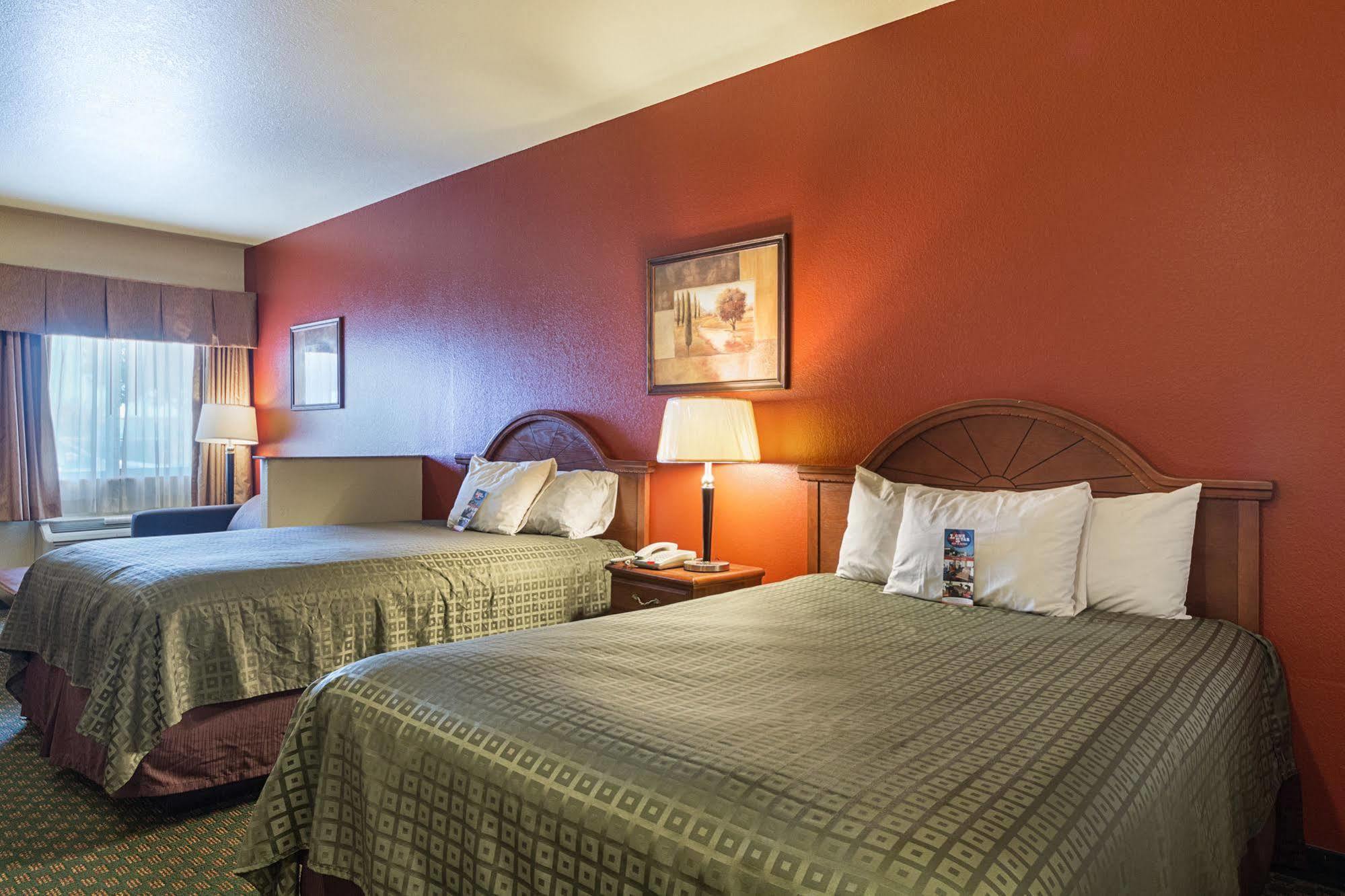 Lone Star Inn And Suites Victoria Extérieur photo